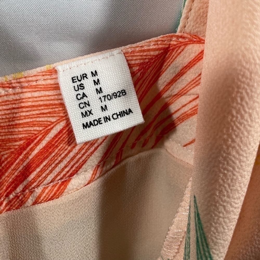 SHEIN Palm Leaves Summer Plunging Neckline Dress Womens Short Sleeve Print Sz M - Picture 4 of 9